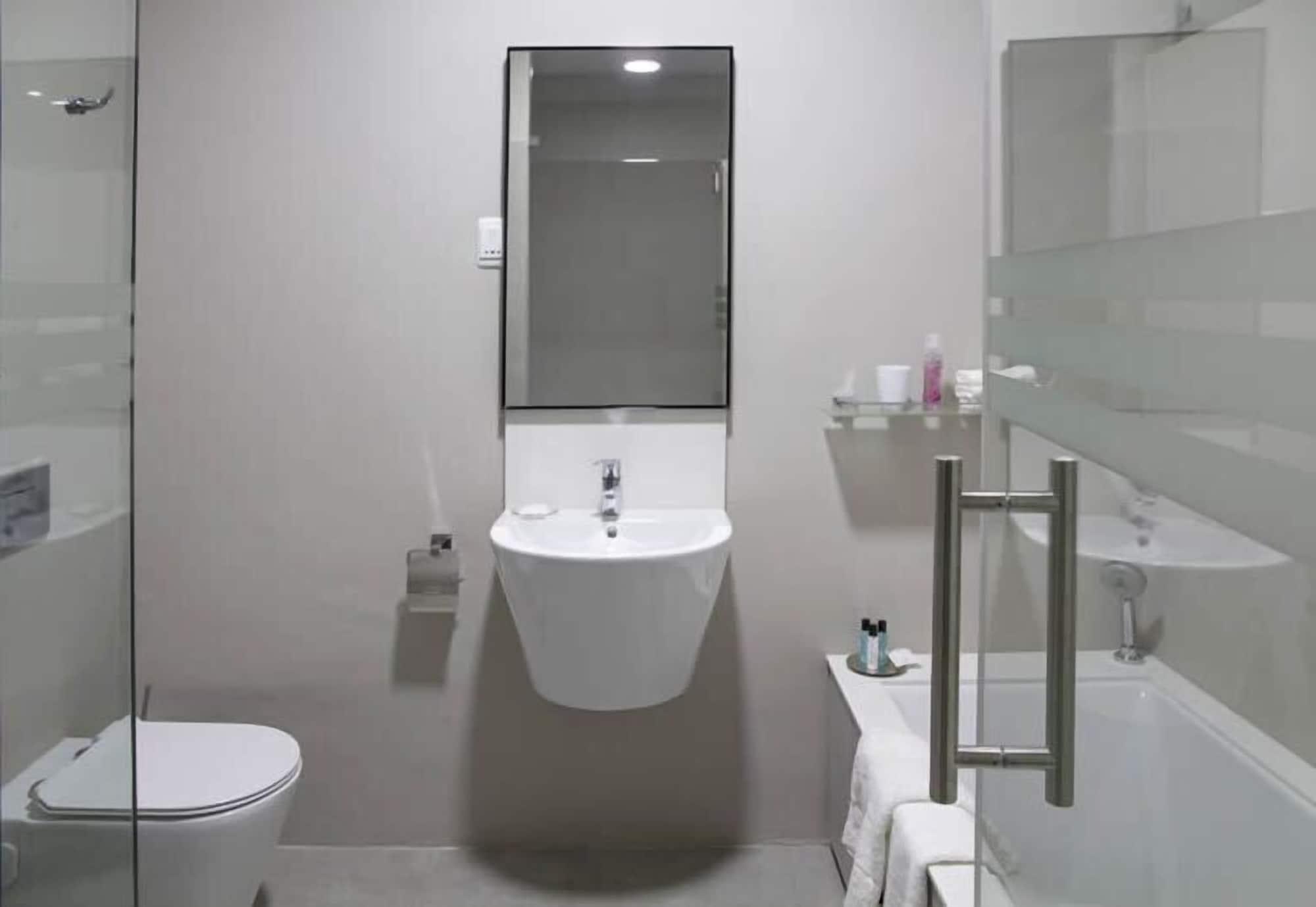 Ocean Bay Guesthouse Port Elizabeth Bagian luar foto