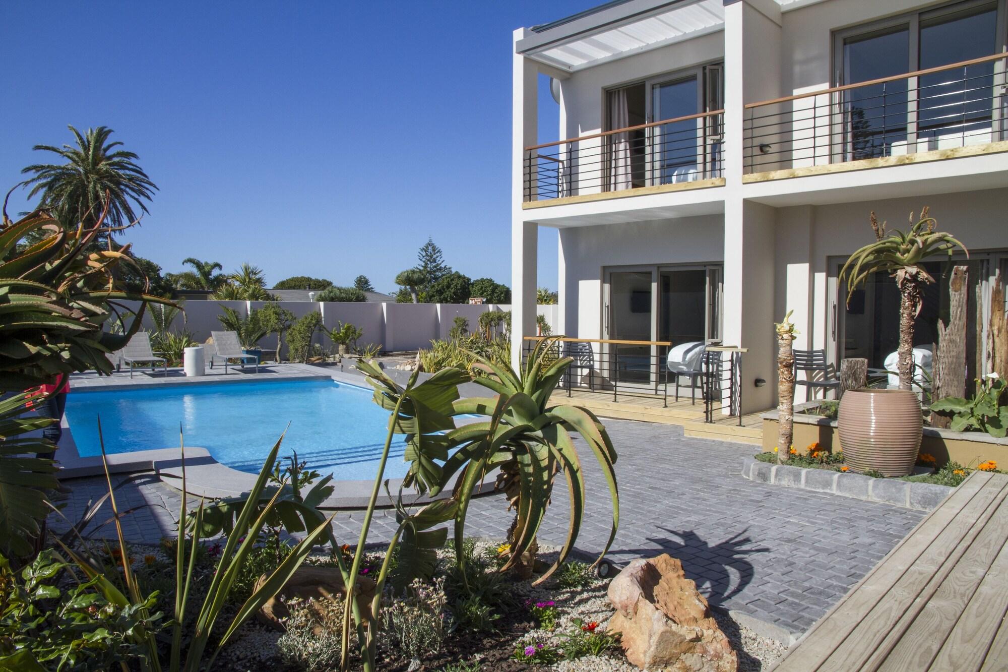 Ocean Bay Guesthouse Port Elizabeth Bagian luar foto