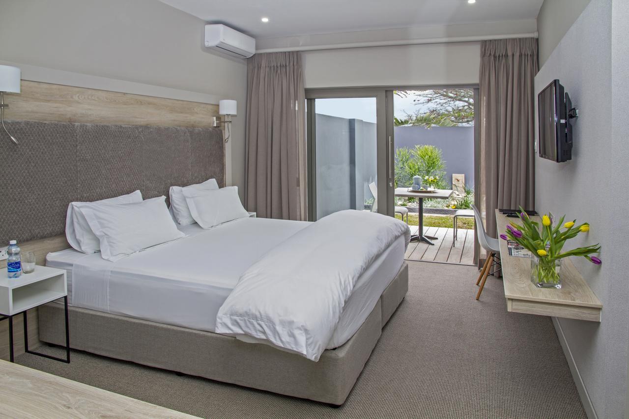 Ocean Bay Guesthouse Port Elizabeth Bagian luar foto