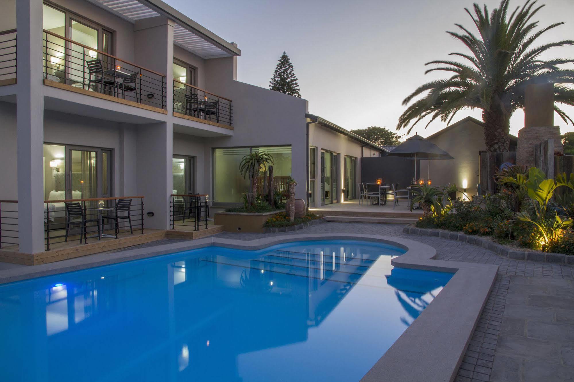 Ocean Bay Guesthouse Port Elizabeth Bagian luar foto