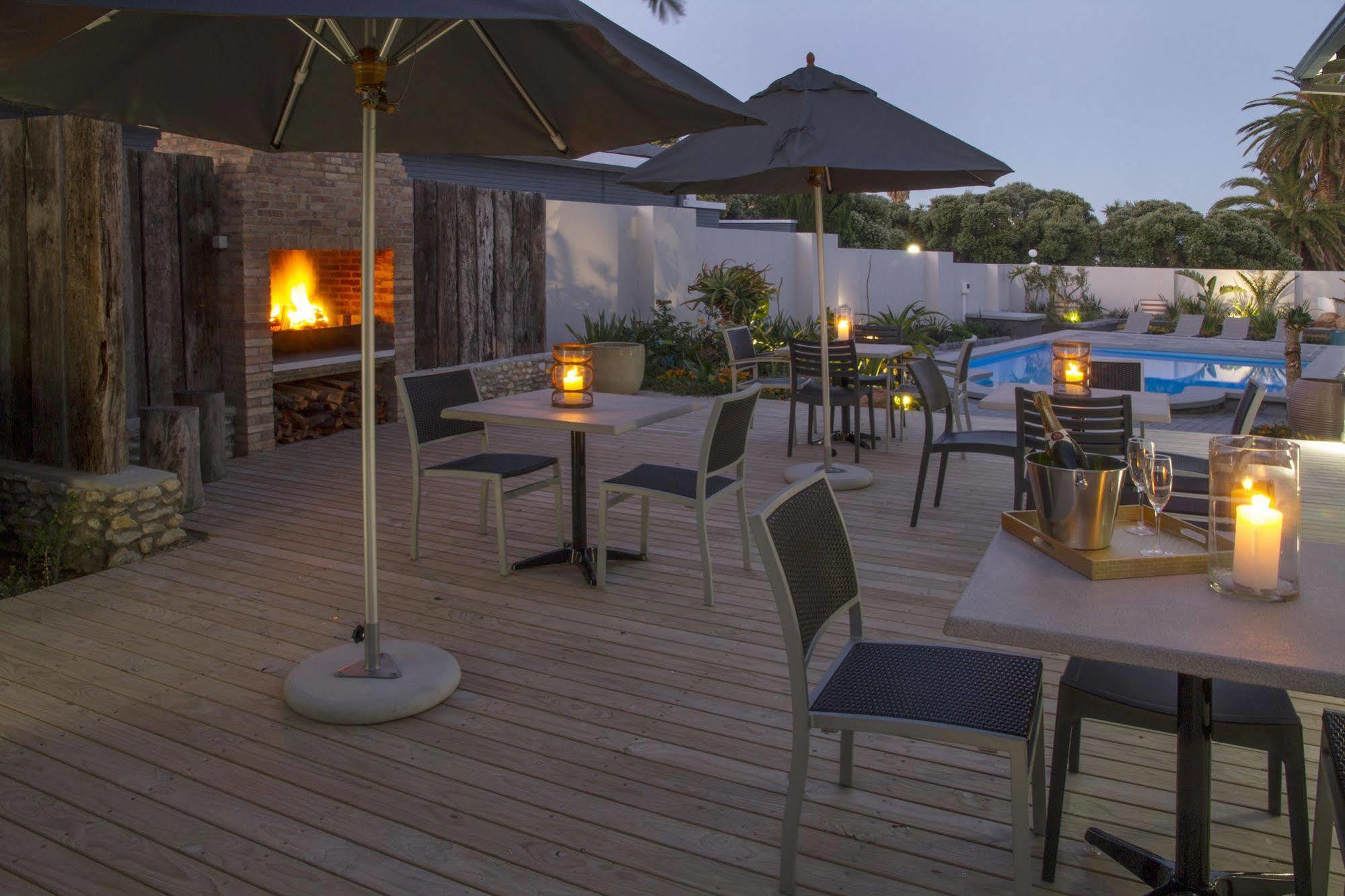 Ocean Bay Guesthouse Port Elizabeth Bagian luar foto